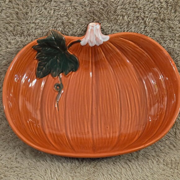 Pumpkin Serving Platter Bowl – Holiday Table - Picture 1 of 4